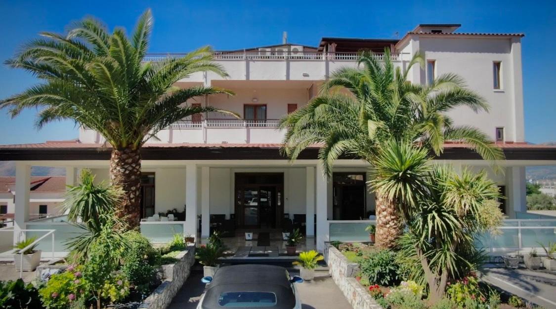 Hotel Vallisdea Sala Consilina Exterior foto